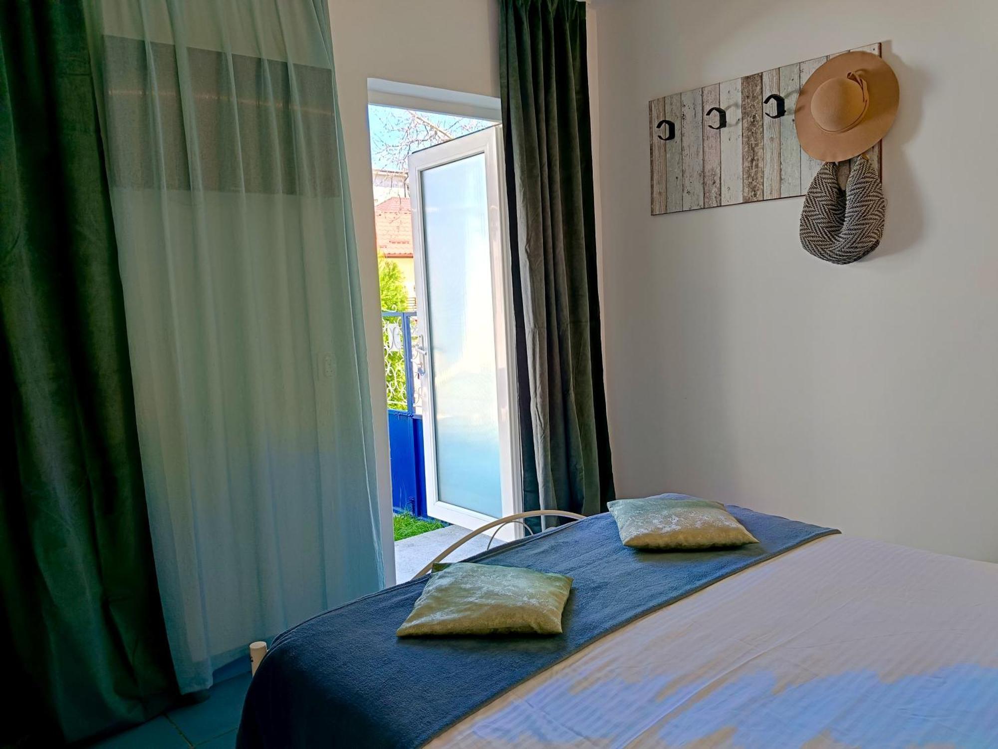 Casa Babica Guesthouse Costinesti Luaran gambar